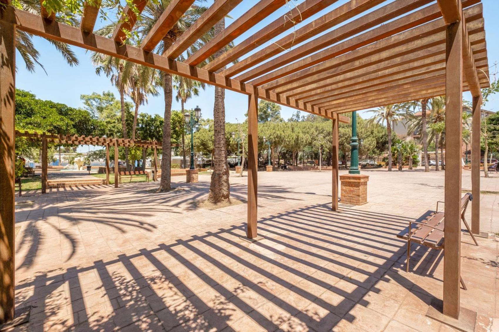 Apartamento En La Playa Con Terraza Málaga Eksteriør bilde